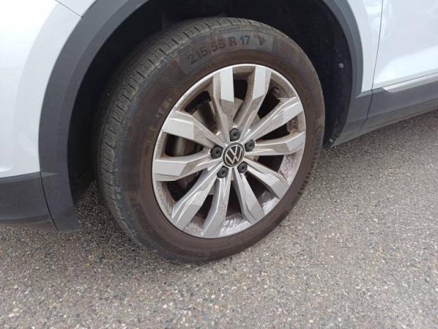 Volkswagen T-Roc image 2