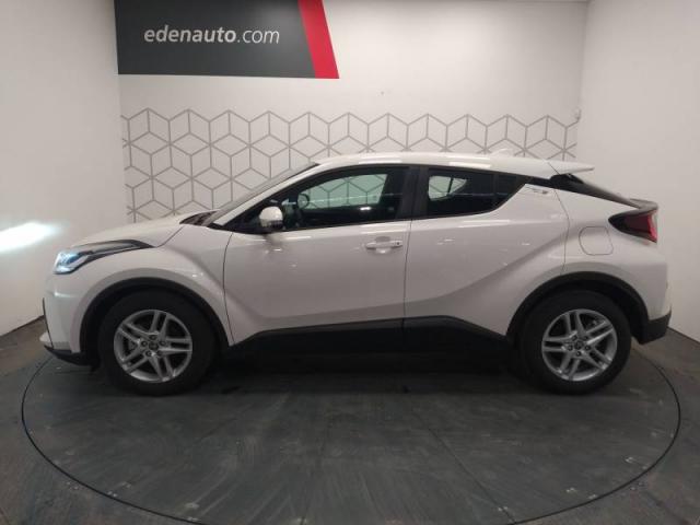 Toyota C-Hr image 2