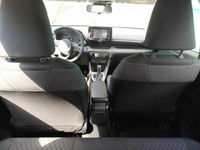 Toyota Yaris image 2