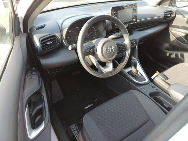 Toyota Yaris image 9
