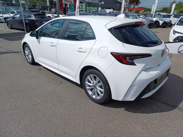 Toyota Corolla image 9