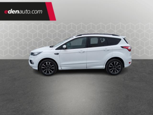 Ford Kuga image 3