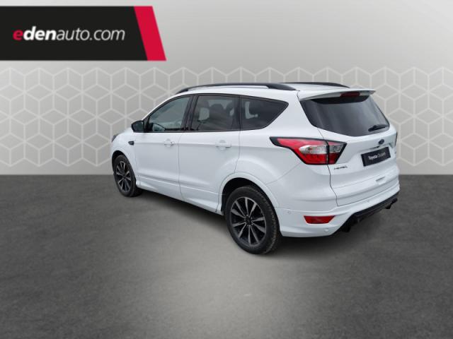 Ford Kuga image 5