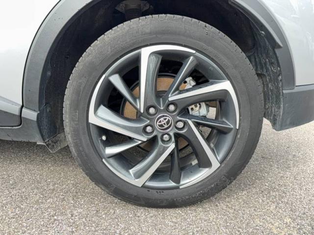 Toyota C-Hr image 6