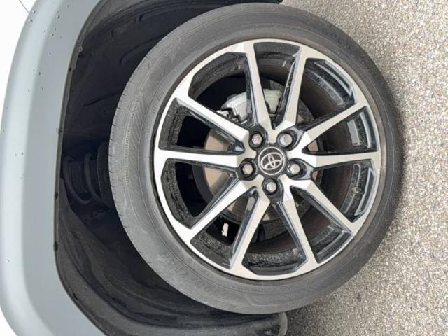 Toyota Yaris image 2
