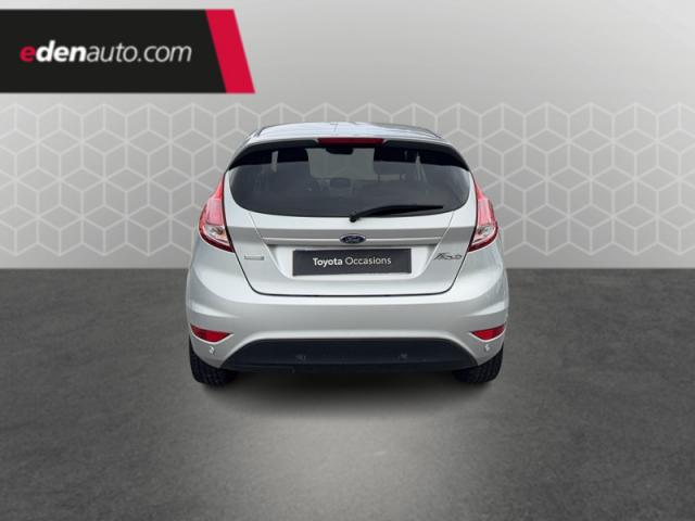 Ford Fiesta image 2