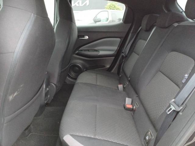 Nissan Juke image 8