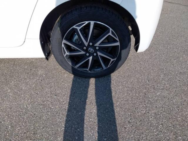 Toyota Yaris image 7