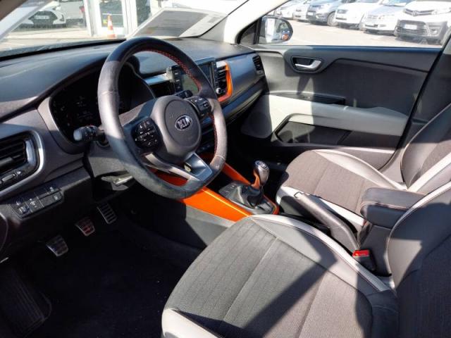 Kia Stonic image 7
