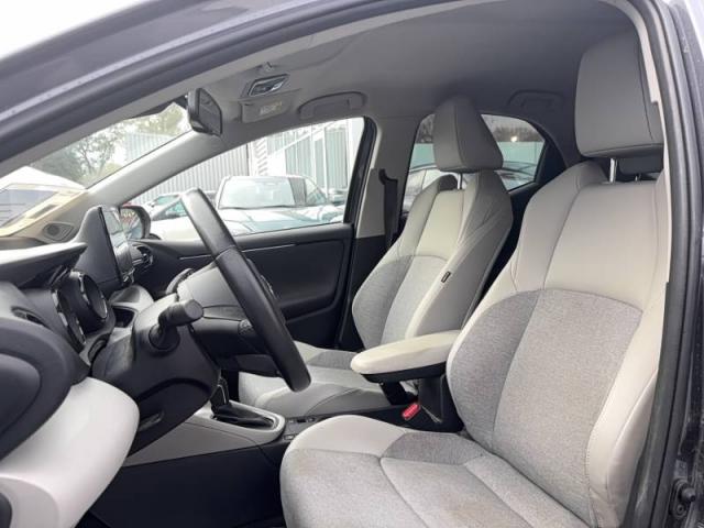 Toyota Yaris image 2