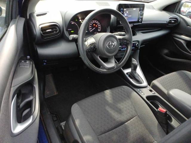 Toyota Yaris image 2