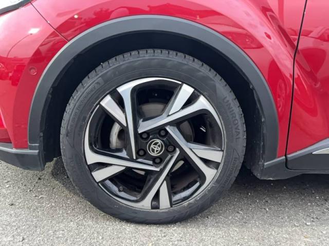 Toyota C-Hr image 3