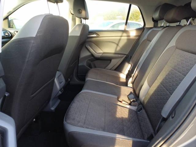 Volkswagen T-Cross image 2