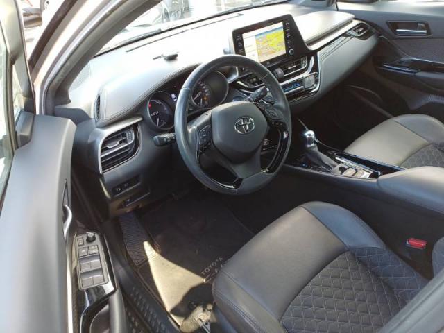 Toyota C-Hr image 4