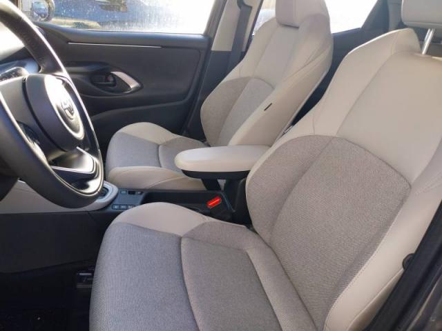 Toyota Yaris image 5