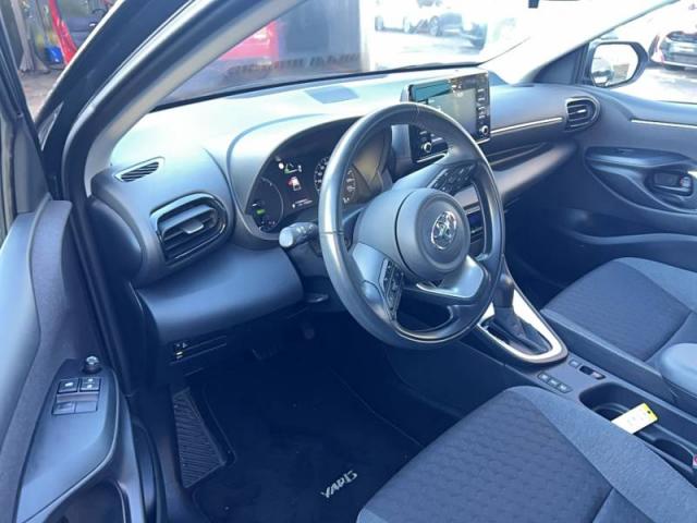 Toyota Yaris image 8