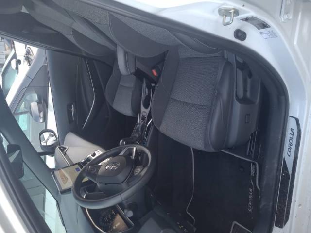 Toyota Corolla image 9