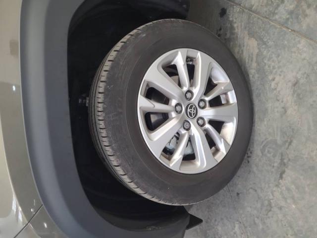 Toyota Yaris image 7