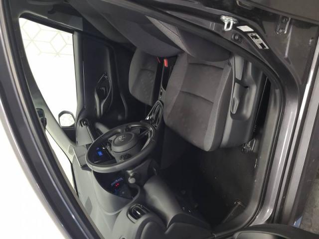 Toyota Yaris image 7