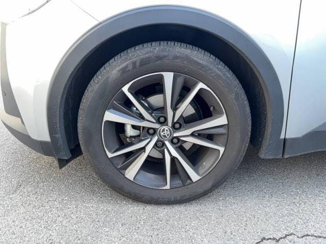 Toyota C-Hr image 5