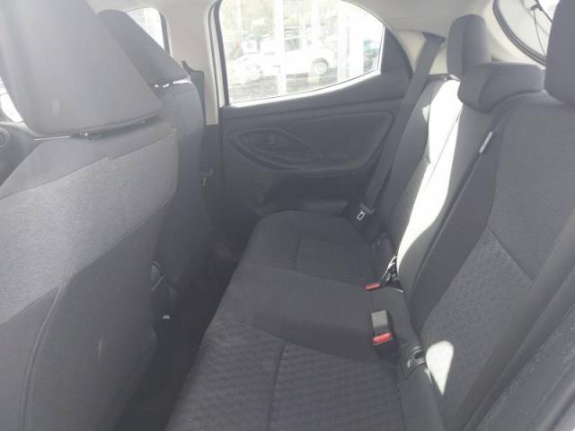 Toyota Yaris image 2