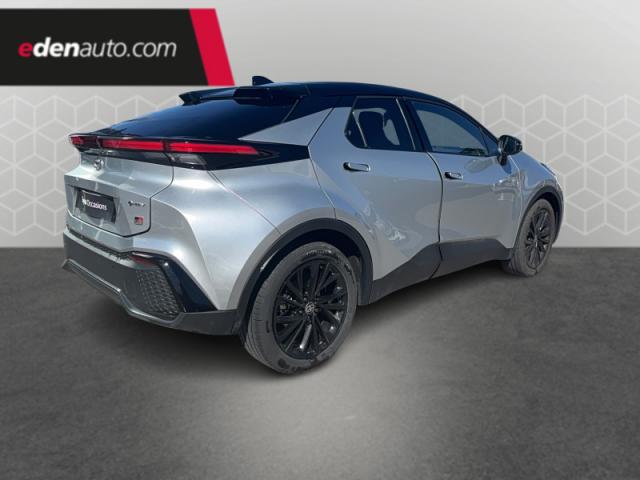 Toyota C-Hr image 8