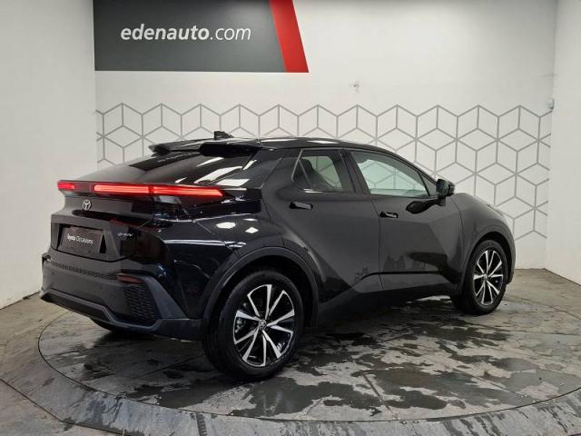 Toyota C-Hr image 9