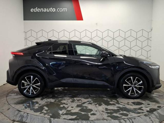 Toyota C-Hr image 5