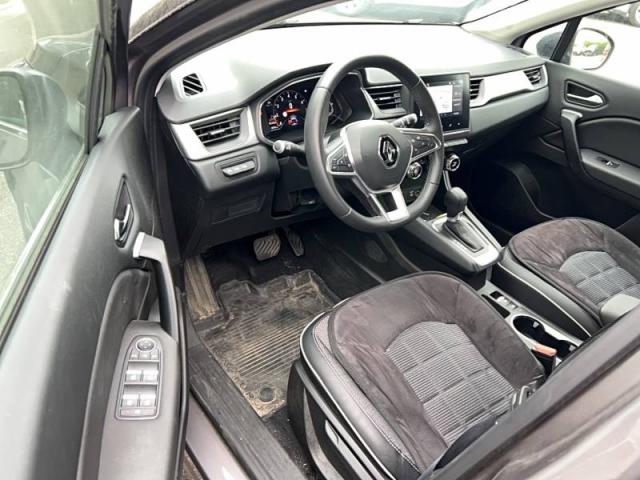 Renault Captur image 2