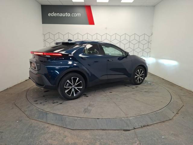 Toyota C-Hr image 1