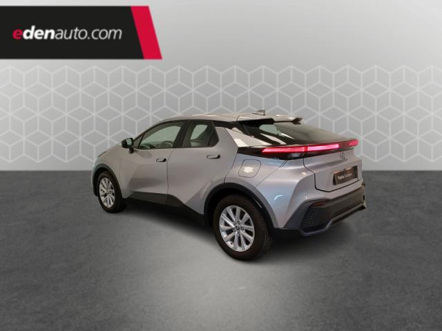 Toyota C-Hr image 1
