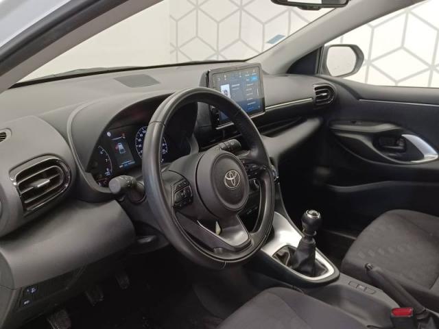 Toyota Yaris image 8