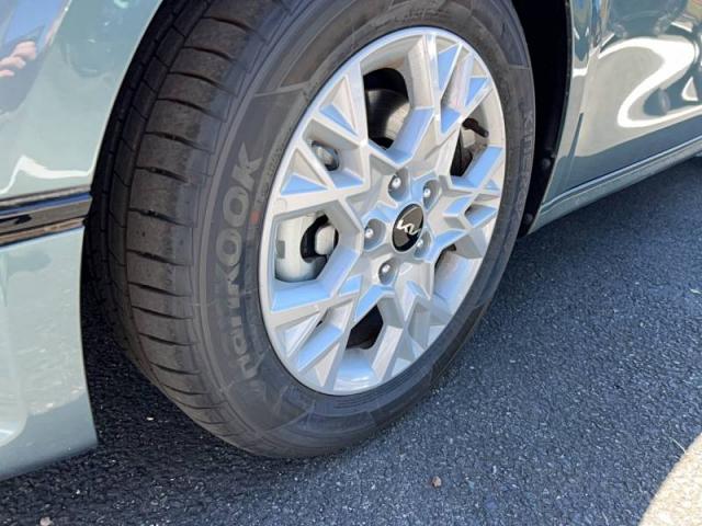 Kia Ceed image 1