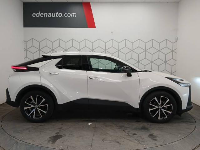 Toyota C-Hr image 5