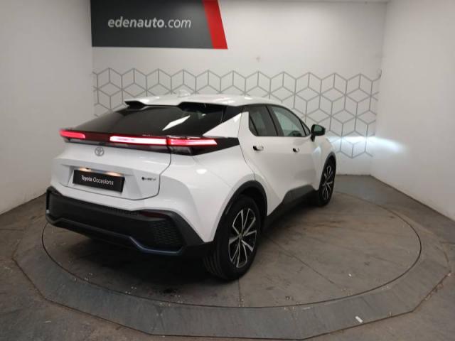 Toyota C-Hr image 1
