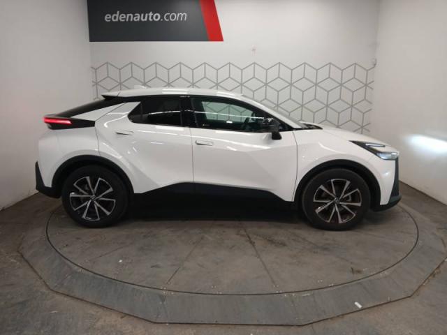 Toyota C-Hr image 8