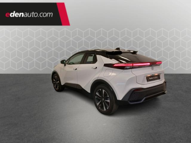 Toyota C-Hr image 2