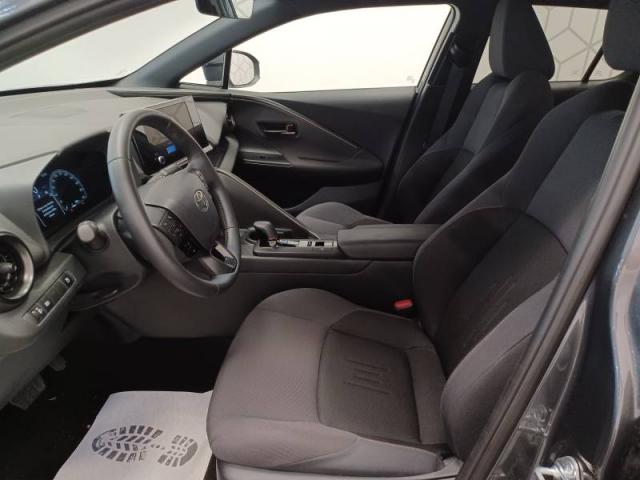 Toyota C-Hr image 8