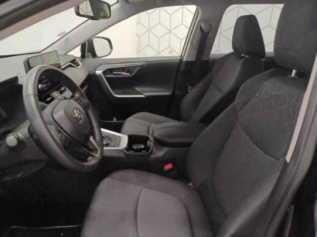Toyota Rav4 image 8