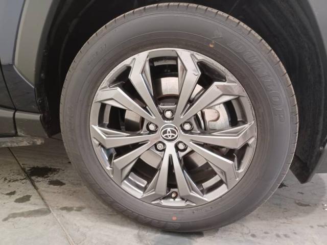 Toyota Rav4 image 9
