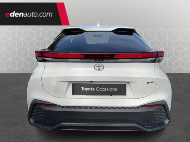 Toyota C-Hr image 5