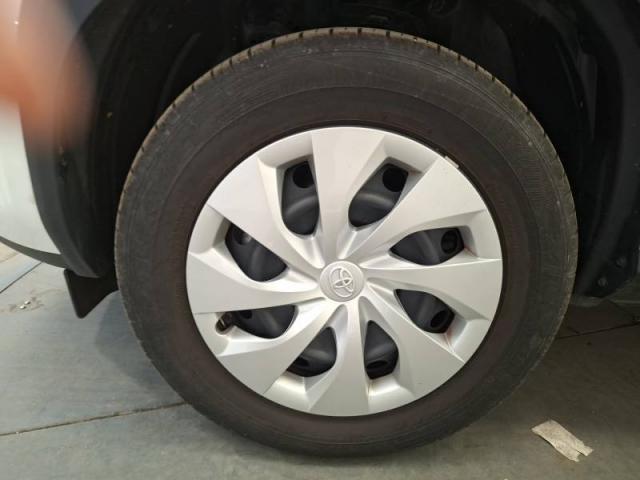 Toyota Yaris image 2