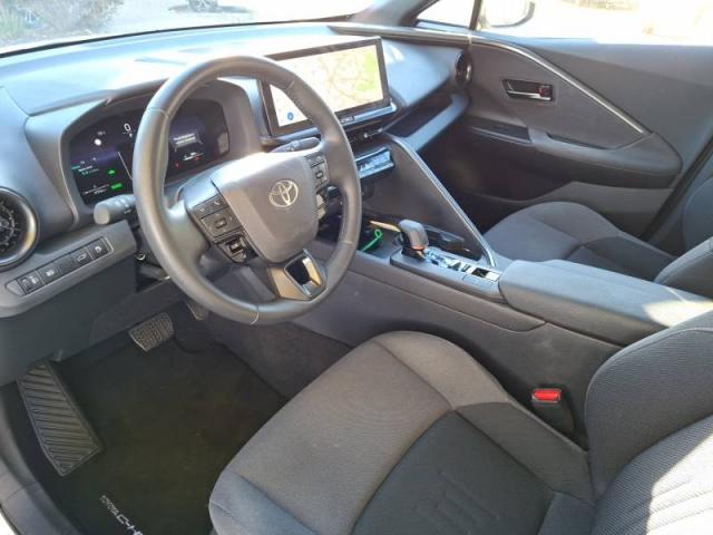 Toyota C-Hr image 9