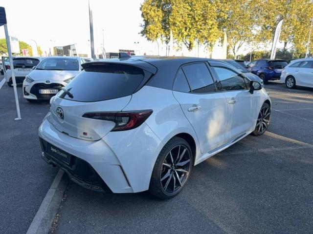 Toyota Corolla image 3
