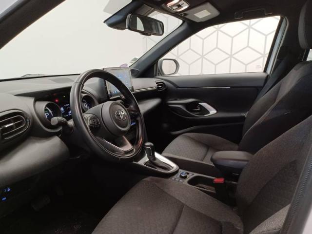 Toyota Yaris image 8