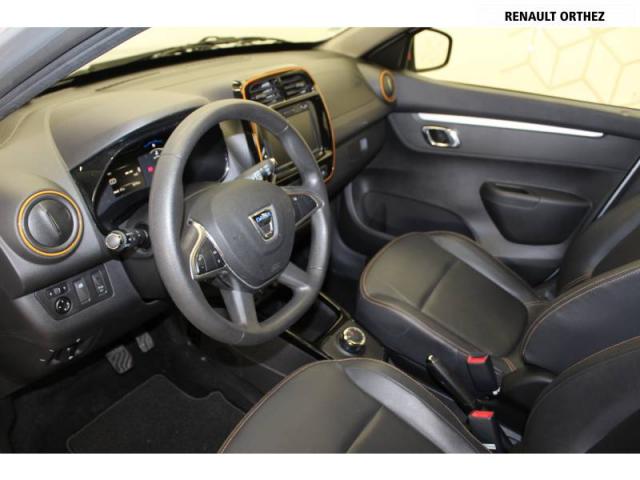 Dacia Spring image 2