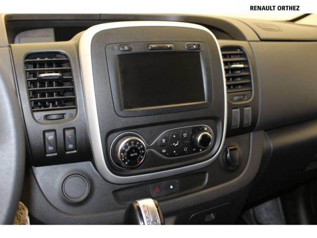 Renault Trafic image 2