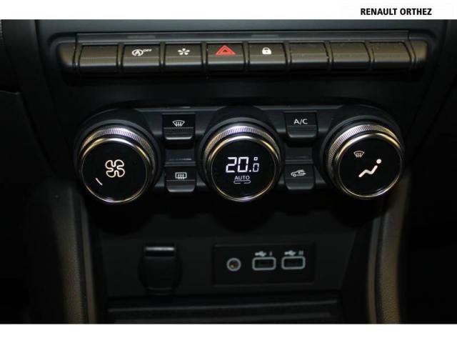 Renault Captur image 1