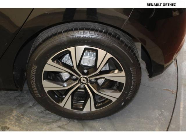Renault Clio image 9
