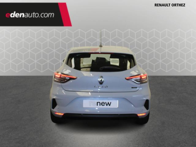 Renault Clio image 8